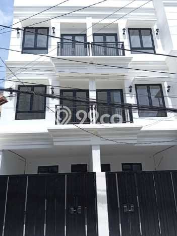 Rumah Minimalis 4 KT di Duri Kepa Jakarta Barat Unfurnished Rumah Minimalis 4 KT di Duri Kepa Jakarta Barat Unfurnished