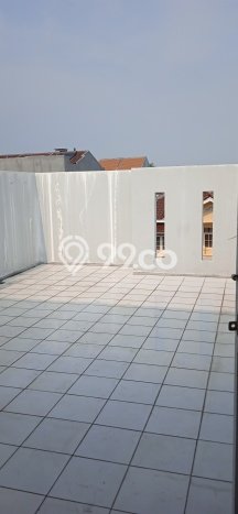Disewakan! Rumah 3 Kamar Tidur &
3 Kamar Mandi di Duri Kepa, Jakarta Barat Disewakan! Rumah 3 Kamar Tidur &
3 Kamar Mandi di Duri Kepa, Jakarta Barat