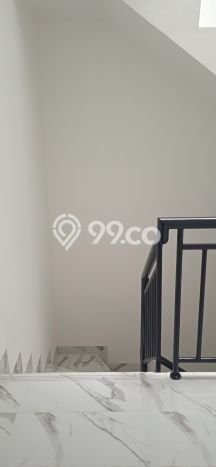 Jual Rumah Eksklusif 2 KT di Kedoya, Jakarta Barat Jual Rumah Eksklusif 2 KT di Kedoya, Jakarta Barat