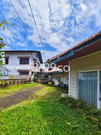 Rumah di Cipete, Jakarta Selatan, LT 685m² LB 580m² Rumah di Cipete, Jakarta Selatan, LT 685m² LB 580m²