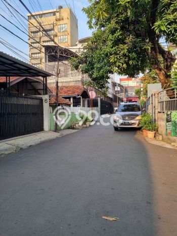 Hunian Elit LB 300m2 Siap Huni Desain Elegan di Radio Dalam, Jakarta Selatan Hunian Elit LB 300m2 Siap Huni Desain Elegan di Radio Dalam, Jakarta Selatan
