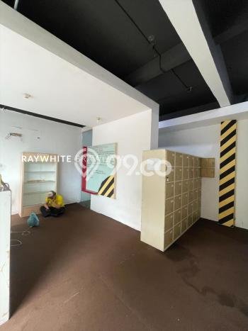 Ruko Bagus Dijual LB 700m2 Lokasi Strategis Jakarta Selatan Area Cocok untuk Bisnis Ruko Bagus Dijual LB 700m2 Lokasi Strategis Jakarta Selatan Area Cocok untuk Bisnis