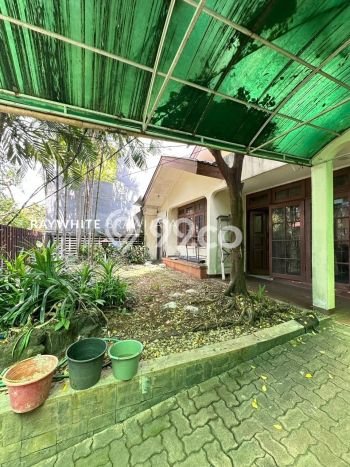 Hunian Elit LB 150m2 Siap Huni Desain Elegan di Pondok Indah, Jakarta Selatan Hunian Elit LB 150m2 Siap Huni Desain Elegan di Pondok Indah, Jakarta Selatan