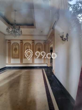 Kesempatan Investasi Rumah LB 496m2m² di Lokasi Strategis, Jakarta Selatan Kesempatan Investasi Rumah LB 496m2m² di Lokasi Strategis, Jakarta Selatan