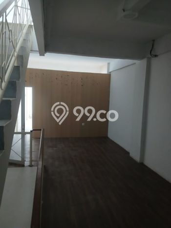 Ruko Disewa di Kebayoran Baru, Jakarta Selatan, LT 105m2 / LB 315m2 Ruko Disewa di Kebayoran Baru, Jakarta Selatan, LT 105m2 / LB 315m2