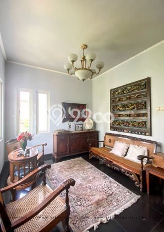 Rumah Siap Huni LT 376m² / LB 700m² di Lokasi Strategis Pakubuwono, Jakarta Selatan Rumah Siap Huni LT 376m² / LB 700m² di Lokasi Strategis Pakubuwono, Jakarta Selatan
