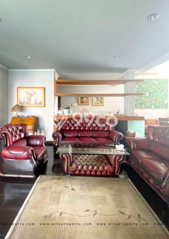 Rumah Siap Huni LT 376m² / LB 700m² di Lokasi Strategis Pakubuwono, Jakarta Selatan Rumah Siap Huni LT 376m² / LB 700m² di Lokasi Strategis Pakubuwono, Jakarta Selatan