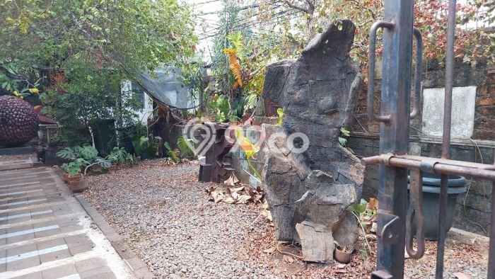 For Sale Rumah Elit Exclusive di Menteng, Jakarta Pusat For Sale Rumah Elit Exclusive di Menteng, Jakarta Pusat