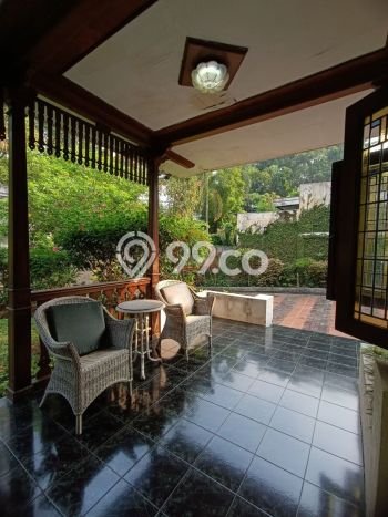 Siap Huni Hunian Elit 5 Kamar di Menteng Dekat ke Mana Pun Siap Huni Hunian Elit 5 Kamar di Menteng Dekat ke Mana Pun