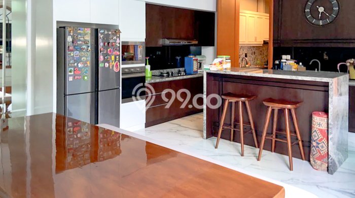 Rumah PREMIUM area Kuningan, Jakarta Selatan, LT 550m² Bangunan 900m² KESEMPATAN TERBATAS! Rumah PREMIUM area Kuningan, Jakarta Selatan, LT 550m² Bangunan 900m² KESEMPATAN TERBATAS!