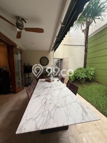 Rumah Luxury Modern Tanpa Renovasi di Senopati Jakarta Selatan Rumah Luxury Modern Tanpa Renovasi di Senopati Jakarta Selatan