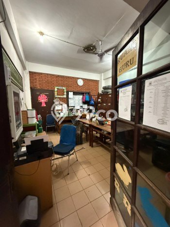 Rumah Luxury Modern Tanpa Renovasi di Senopati Jakarta Selatan Rumah Luxury Modern Tanpa Renovasi di Senopati Jakarta Selatan