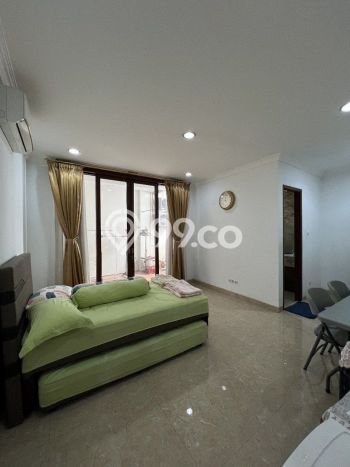 Siap Huni Hunian Elit 5 Kamar di Jagakarsa Dekat ke Mana Pun Siap Huni Hunian Elit 5 Kamar di Jagakarsa Dekat ke Mana Pun
