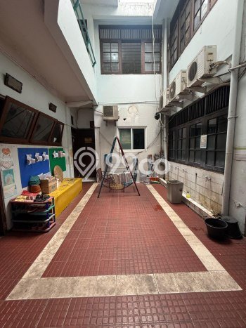 Rumah Luxury Modern Tanpa Renovasi di Senopati Jakarta Selatan Rumah Luxury Modern Tanpa Renovasi di Senopati Jakarta Selatan
