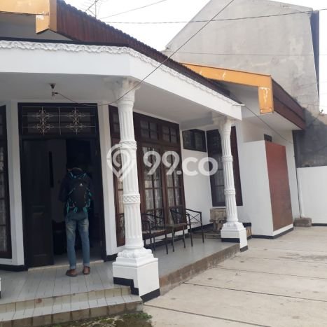 Sewa Rumah Harga Terjangkau di Cikutra Bandung Punya 10 KT Sewa Rumah Harga Terjangkau di Cikutra Bandung Punya 10 KT