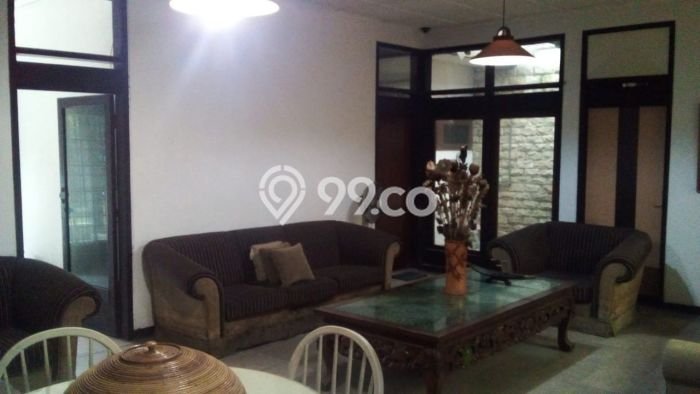 Dijual Rumah Luas Megah Dengan View Eksklusif di Cikutra, Bandung Dijual Rumah Luas Megah Dengan View Eksklusif di Cikutra, Bandung