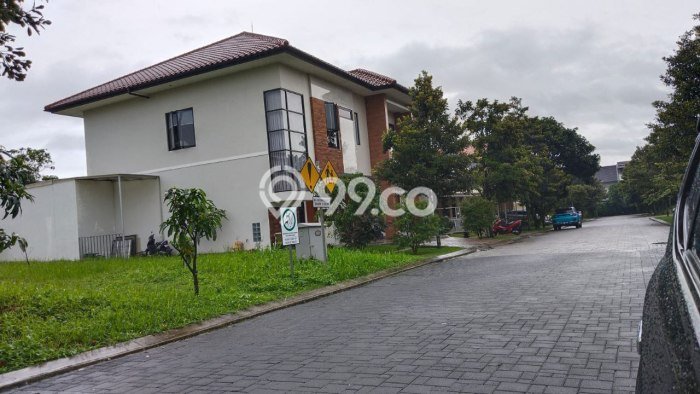 Tanah Dijual Lokasi Strategis di Bandung dengan Luas 380m2 Tanah Dijual Lokasi Strategis di Bandung dengan Luas 380m2