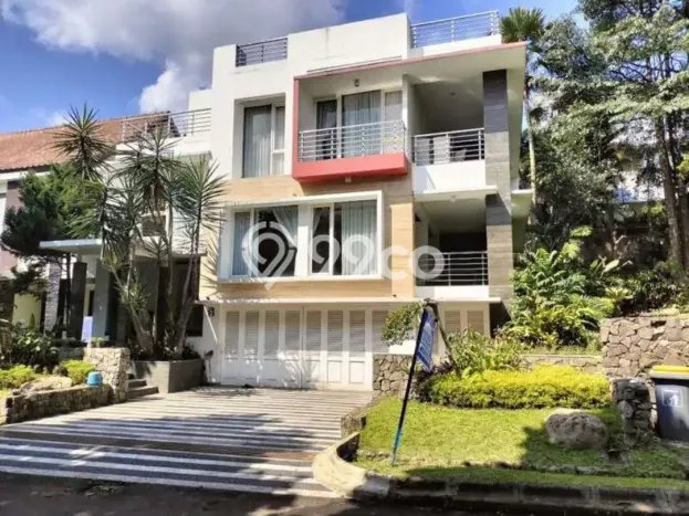 Hunian Eksklusif Dijual LT 700m2 di Coblong, Bandung Hunian Eksklusif Dijual LT 700m2 di Coblong, Bandung