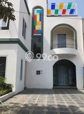 Rumah Elit LB 313m2 Siap Huni Desain Elegan di Dago, Bandung Rumah Elit LB 313m2 Siap Huni Desain Elegan di Dago, Bandung