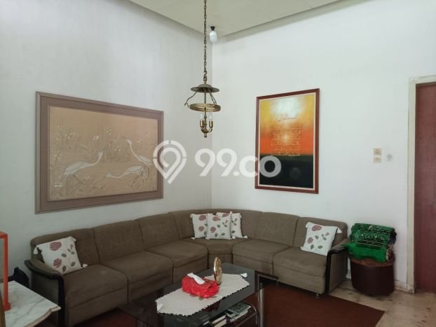 Rumah Elit Modern Tanpa Renovasi di Tubagus Ismail Bandung Rumah Elit Modern Tanpa Renovasi di Tubagus Ismail Bandung