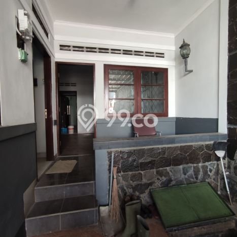 Dijual Rumah Luas Elegan Dengan View Eksklusif di Burangrang, Bandung Dijual Rumah Luas Elegan Dengan View Eksklusif di Burangrang, Bandung