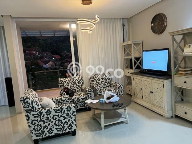 Ready to Use! Premium House LT 319m2 Desain Modern di Dago Pakar Ready to Use! Premium House LT 319m2 Desain Modern di Dago Pakar