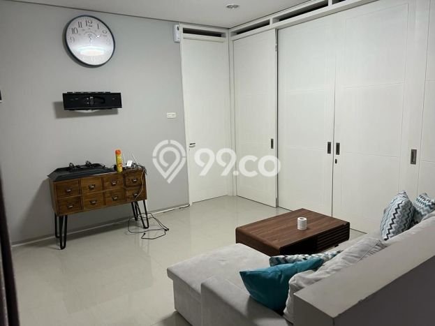 Ready to Use! Premium House LT 319m2 Desain Modern di Dago Pakar Ready to Use! Premium House LT 319m2 Desain Modern di Dago Pakar