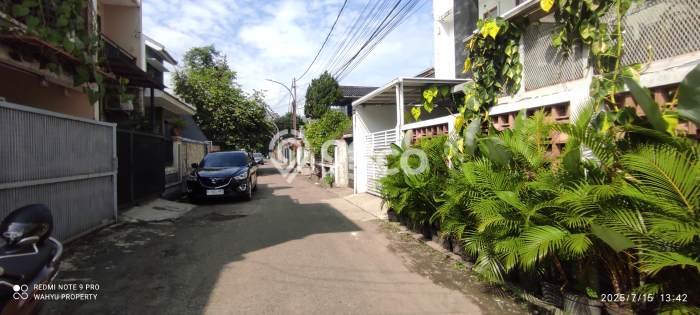 Rumah Modern 2 Kamar LT 220m2 di Buah Batu Rumah Modern 2 Kamar LT 220m2 di Buah Batu