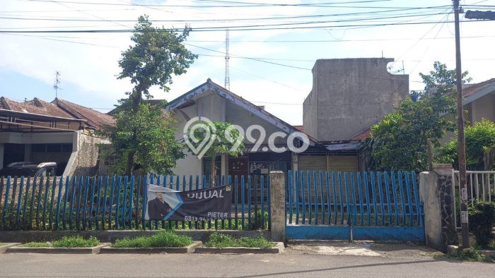 For Sale Hunian Rumah Terawat 2 KT di Moch Toha, Bandung For Sale Hunian Rumah Terawat 2 KT di Moch Toha, Bandung