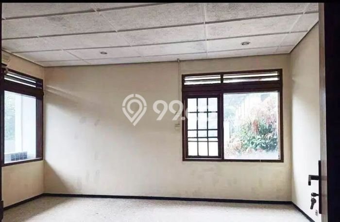 Jual Rumah Mewah Elegan Dengan View Eksklusif di Setra Sari, Bandung Jual Rumah Mewah Elegan Dengan View Eksklusif di Setra Sari, Bandung