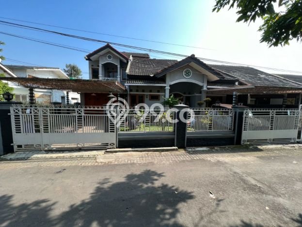 Jual Rumah Favorit Siap Huni LB 100m2 di Antapani, Bandung Jual Rumah Favorit Siap Huni LB 100m2 di Antapani, Bandung