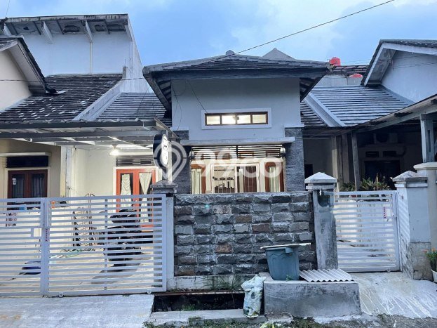Rumah Minimalis 2 KT di Buah Batu Bandung Unfurnished Rumah Minimalis 2 KT di Buah Batu Bandung Unfurnished