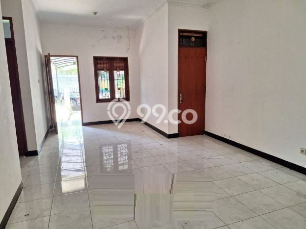 Rumah Strategis Modern Lb 100m2 di Antapani, Bandung Rumah Strategis Modern Lb 100m2 di Antapani, Bandung