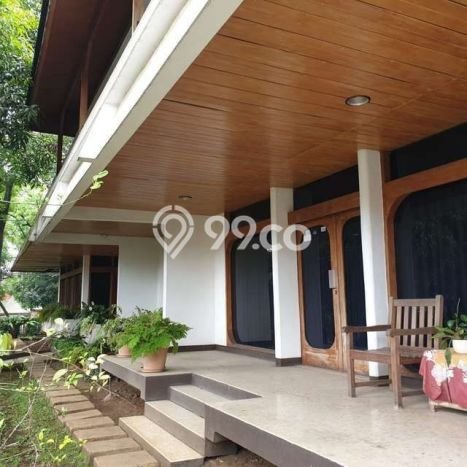 For Sale! Luxury House LT 728m2 Desain Elegan di Sayap Dago For Sale! Luxury House LT 728m2 Desain Elegan di Sayap Dago