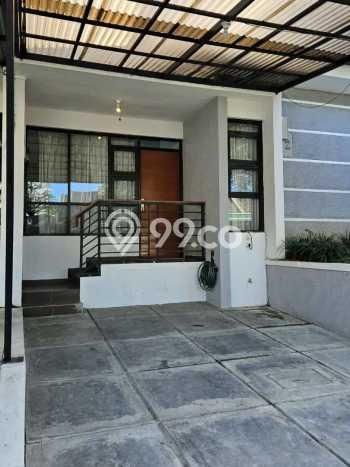 Rumah 2 KT 2 KM Dekat Kampus di Padasuka, Bandung Rumah 2 KT 2 KM Dekat Kampus di Padasuka, Bandung