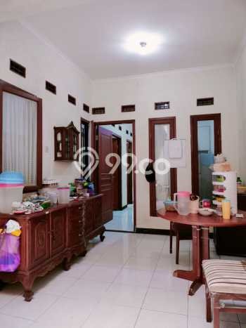 Rumah 4 Kamar Akses Tol di Buah Batu, Bandung Rumah 4 Kamar Akses Tol di Buah Batu, Bandung