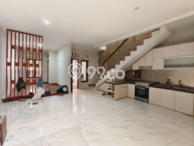KESEMPATAN TERBAIK! Bisa KPR Rumah Minimalis di Arcamanik, Bandung, Luas 128m² LB 200m² KESEMPATAN TERBAIK! Bisa KPR Rumah Minimalis di Arcamanik, Bandung, Luas 128m² LB 200m²