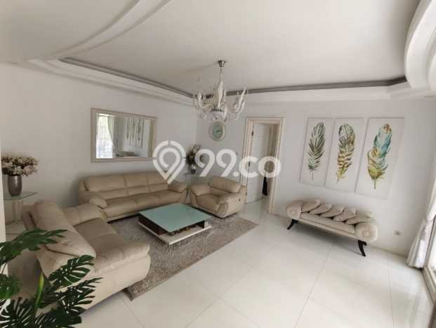 Rumah di Geger Kalong, Bandung, Luas 288m² Bangunan 400m² - SEGERA MILIKI! Rumah di Geger Kalong, Bandung, Luas 288m² Bangunan 400m² - SEGERA MILIKI!