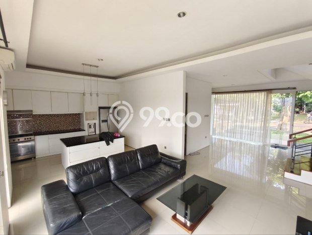 Rumah Elit LB 230m2 Siap Huni Desain Elegan di Dago, Bandung Rumah Elit LB 230m2 Siap Huni Desain Elegan di Dago, Bandung
