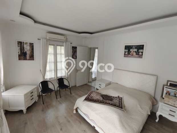 Rumah di Geger Kalong, Bandung, Luas 288m² Bangunan 400m² - SEGERA MILIKI! Rumah di Geger Kalong, Bandung, Luas 288m² Bangunan 400m² - SEGERA MILIKI!