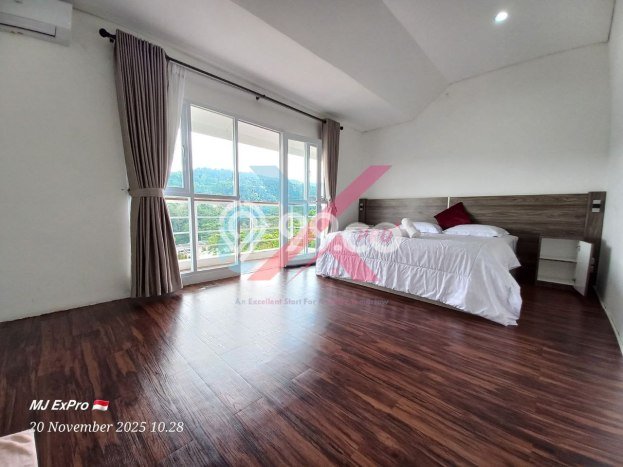 Rumah Luxury Modern Tanpa Renovasi di Resor Dago Pakar Bandung Rumah Luxury Modern Tanpa Renovasi di Resor Dago Pakar Bandung