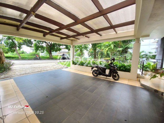 Rumah Luxury Modern Siap Huni di Resor Dago Pakar Bandung Rumah Luxury Modern Siap Huni di Resor Dago Pakar Bandung