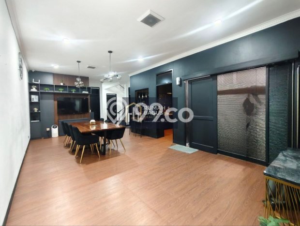 Dijual Rumah Luas Megah Dengan View Eksklusif di Riau, Bandung Dijual Rumah Luas Megah Dengan View Eksklusif di Riau, Bandung