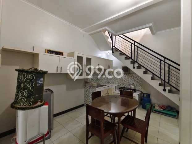 Rumah 3 KT 2 KM di Area Antapani, Bandung Rumah 3 KT 2 KM di Area Antapani, Bandung