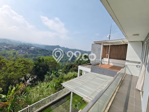 Rumah Elit LB 230m2 Siap Huni Desain Elegan di Dago, Bandung Rumah Elit LB 230m2 Siap Huni Desain Elegan di Dago, Bandung