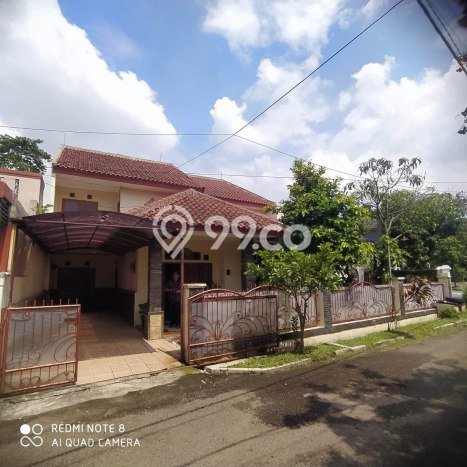 For Sale Rumah 6 Kamar Lokasi Ideal Bagus dan Strategis di Arcamanik For Sale Rumah 6 Kamar Lokasi Ideal Bagus dan Strategis di Arcamanik