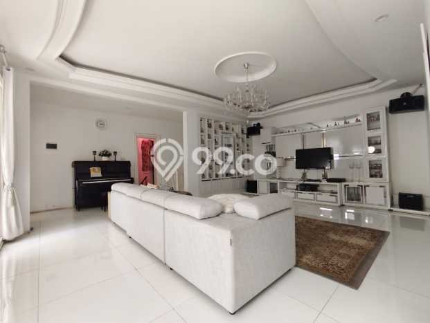 Rumah di Geger Kalong, Bandung, Luas 288m² Bangunan 400m² - SEGERA MILIKI! Rumah di Geger Kalong, Bandung, Luas 288m² Bangunan 400m² - SEGERA MILIKI!