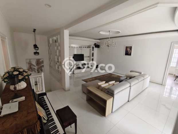 Rumah di Geger Kalong, Bandung, Luas 288m² Bangunan 400m² - SEGERA MILIKI! Rumah di Geger Kalong, Bandung, Luas 288m² Bangunan 400m² - SEGERA MILIKI!