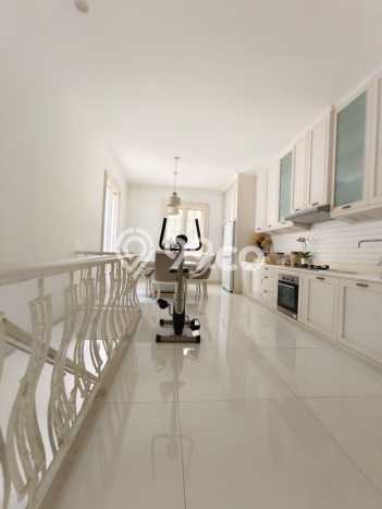 Rumah di Geger Kalong, Bandung, Luas 288m² Bangunan 400m² - SEGERA MILIKI! Rumah di Geger Kalong, Bandung, Luas 288m² Bangunan 400m² - SEGERA MILIKI!