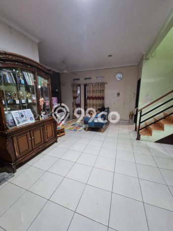 GOOD DEAL! Rumah Strategis di Antapani, Luas 120m² Bangunan 220m² GOOD DEAL! Rumah Strategis di Antapani, Luas 120m² Bangunan 220m²